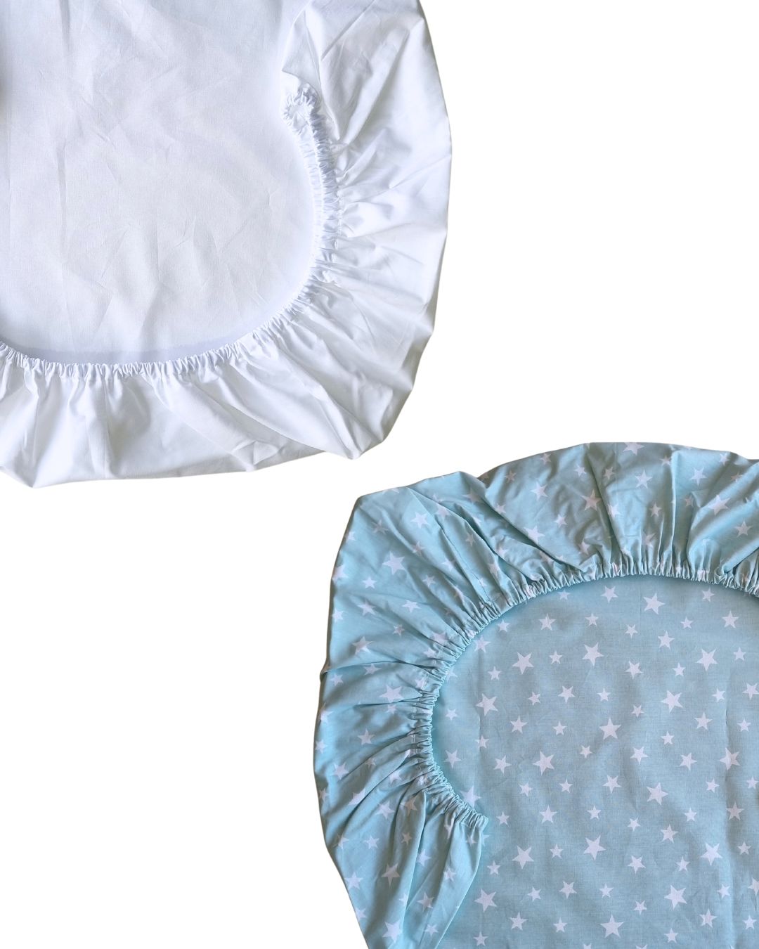 Set de 2 Sábanas Bajeras para colecho Diseño Estrellas Blancas